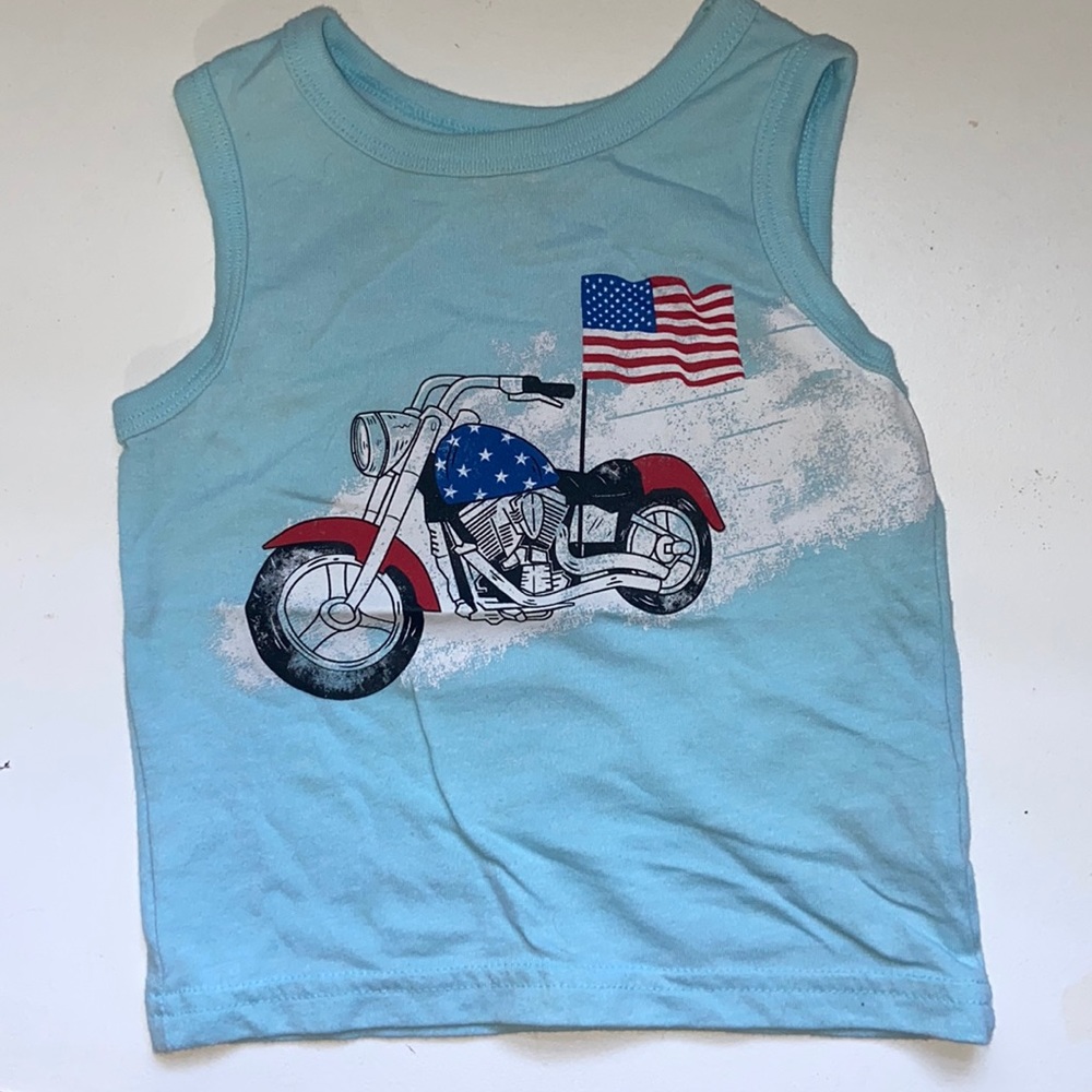 Motorcycle tank top